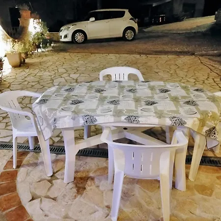 Apartman Charming With Mountain View In 45 M² Terrace