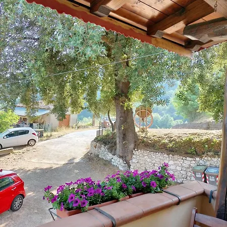 Apartman Charming With Mountain View In 45 M² Terrace *