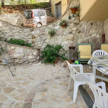Charming With Mountain View In 45 M² Terrace Apartment